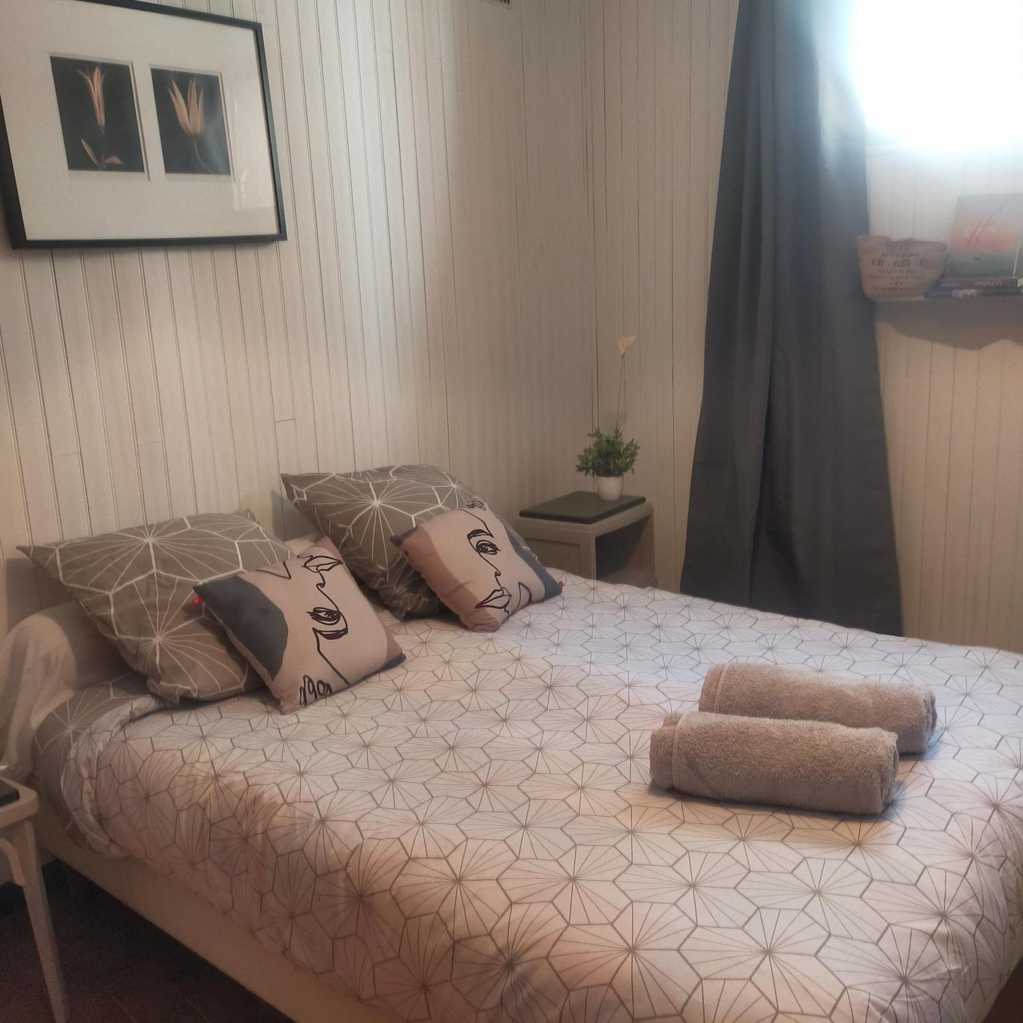 Gite De Provence - Bayons Otel Dış mekan fotoğraf