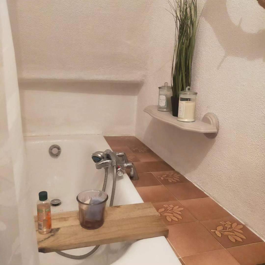 Gite De Provence - Bayons Otel Dış mekan fotoğraf