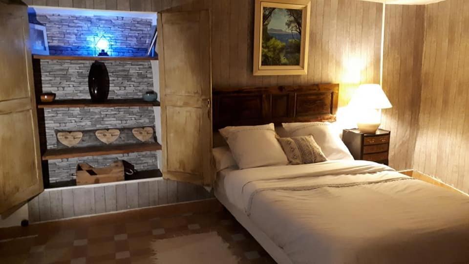 Gite De Provence - Bayons Otel Dış mekan fotoğraf
